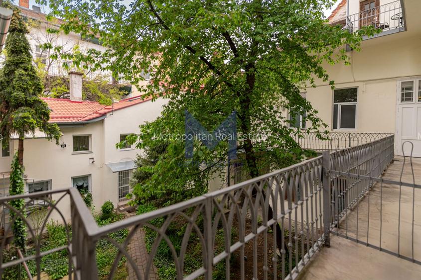 Apartament-galerie la kilometrul zero | 2 camere + mezanin, 2 băi - 19