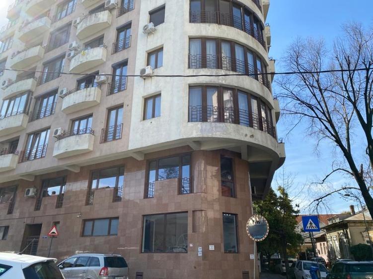 SPATIU COMERCIAL CENTRAL IDEAL PENTRU INVESTITIE ZONA Maria Rosetti - Dacia