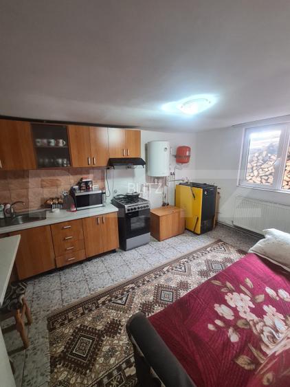 Casa de vanzare in 2 rate , cu 3 camere, 84 mp, zona Cicoarei