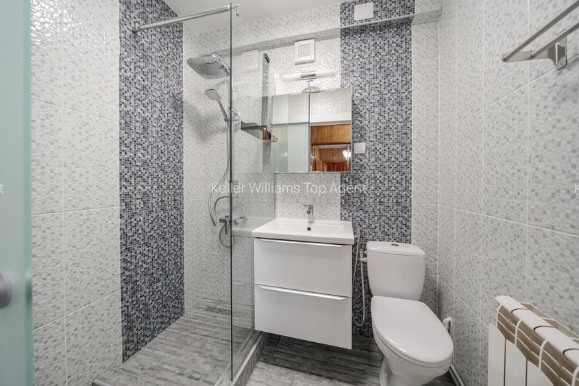 *Centrala proprie*Modern*Decomandat** et.2/4*Renovat 2025 - 3