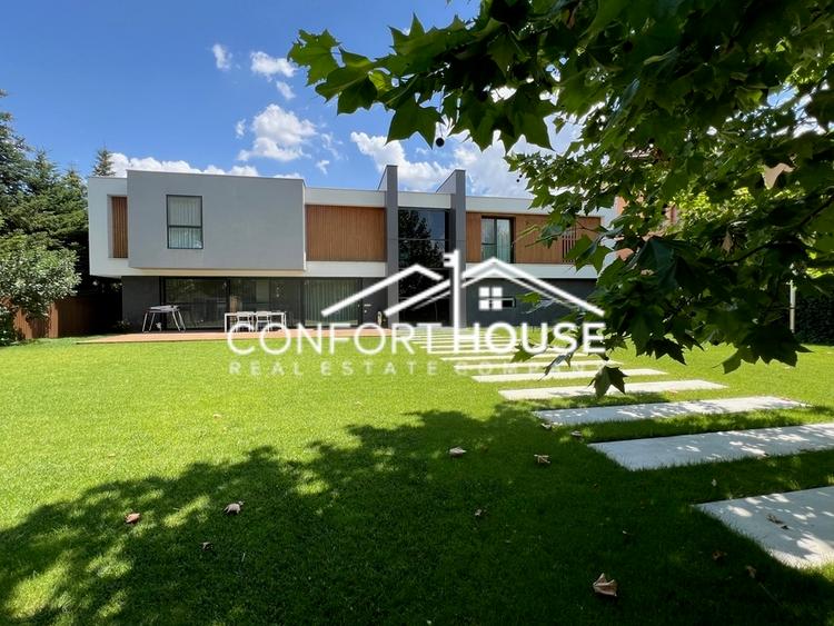 Vila cu arhitectura moderna, 6 camere, piscina, teren 1000mp, IANCU NICOLAE