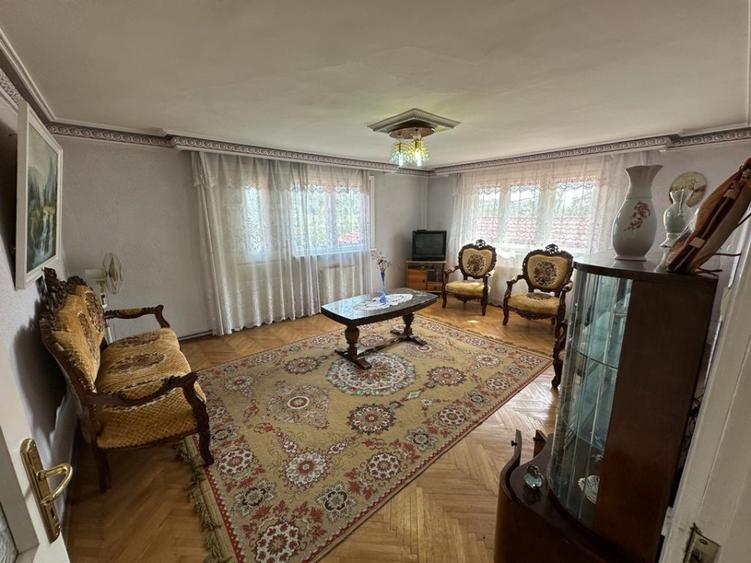 De Vanzare | Casa Individuala P 1 | Poiana Campina |