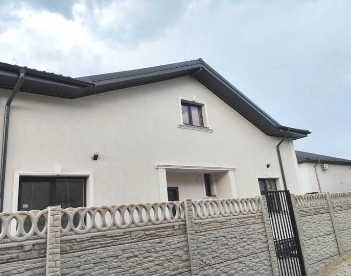 Vanzare - Casa Individuala - 2 Dormitoare la Parter + Mansarda - Rahova – Alex