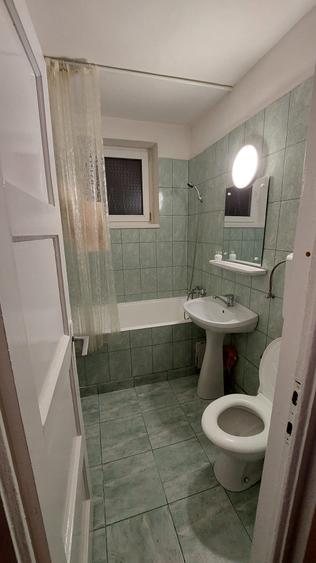 Inchiriez apartament 2 camere