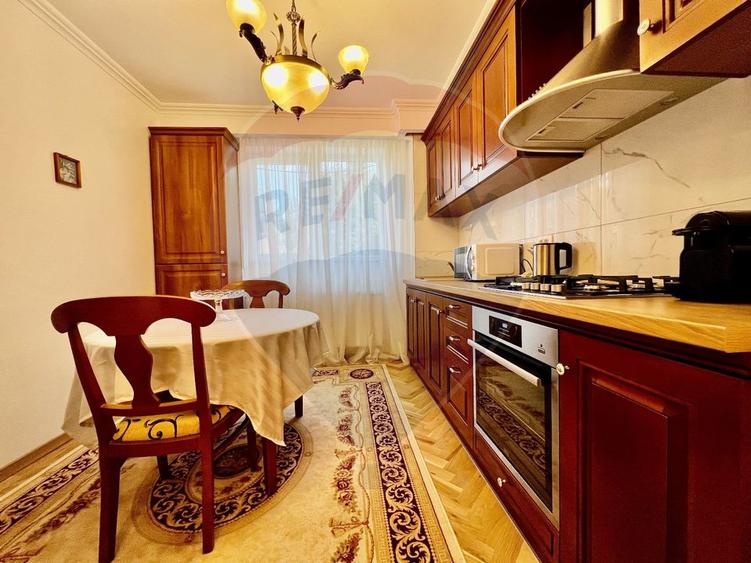 Apartament de închiriat Centrul Civic, mobilat si utilat