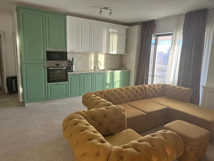 Mamaia - Apartament 112 mp, situat la 100 m de plaja, parcare privata