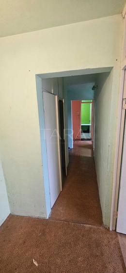 Apartament cu 4 camere,  zona Dambul Rotund