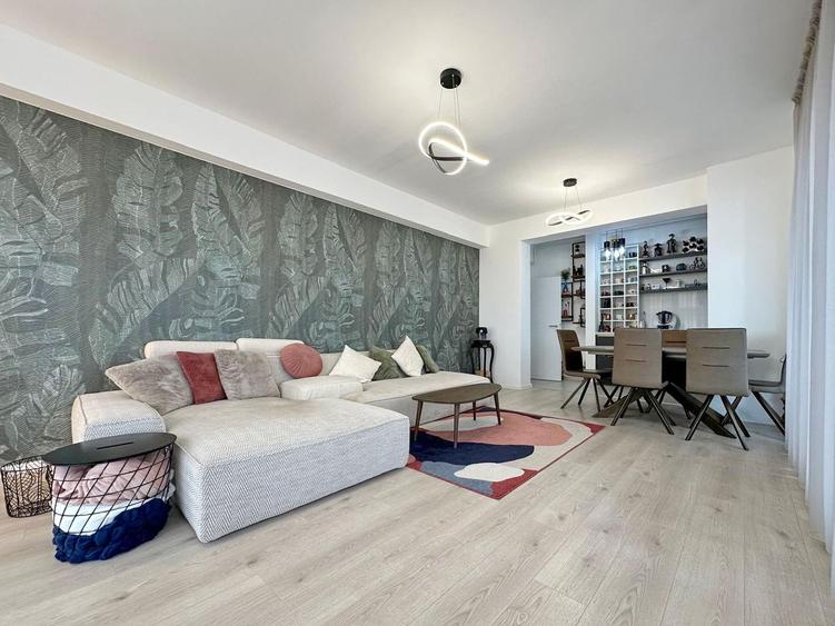 Apartament Premium cu 3 Camere – Vedere Panoramică către munți și oraș