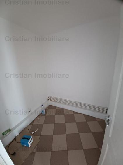Spatiu comercial 57 mp, POZITIE EXCELENTA, Garii