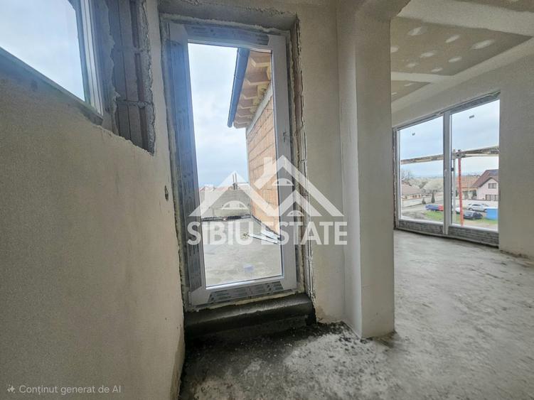 Casa Sibiu, 4 camere, terasa