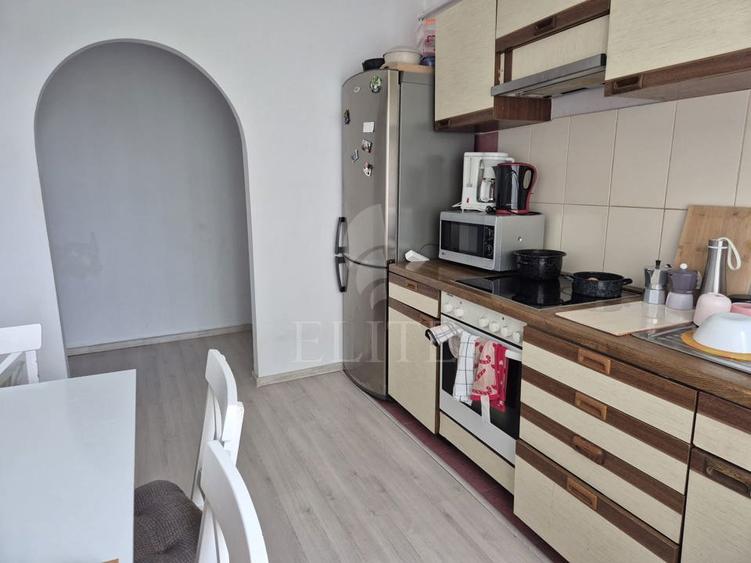 Apartament o camera în zona STADION CFR