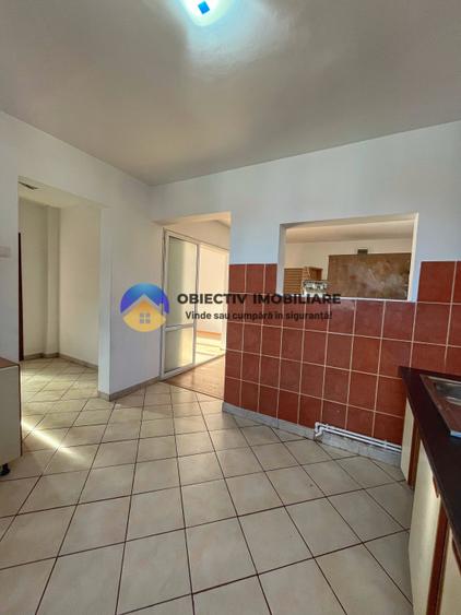 Apartament 3 camere-Zona BCR/Bld.Traian