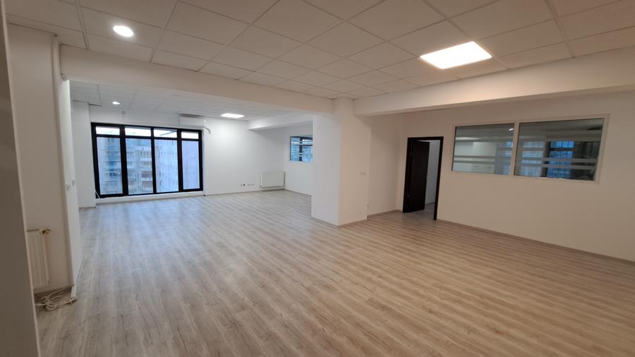 SPATIU BIROU- CLADIRE BIROURI PREMIUM- COSTURILE UTILITATILOR SUNT INCLUSE