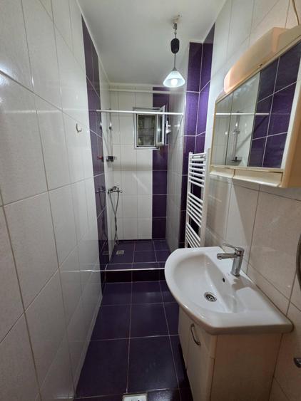 Apartament cu o camera Gheorgheni , 30 mp , zona Brancusi