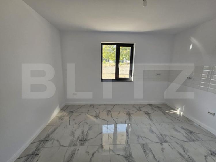 Casa 4 camere, 119 mp, zona Miroslava