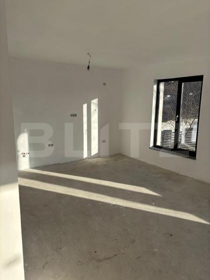 Casă cu 6 camere, 160 mp, și teren generos de 900 mp, loc. Ciprian Porumbescu