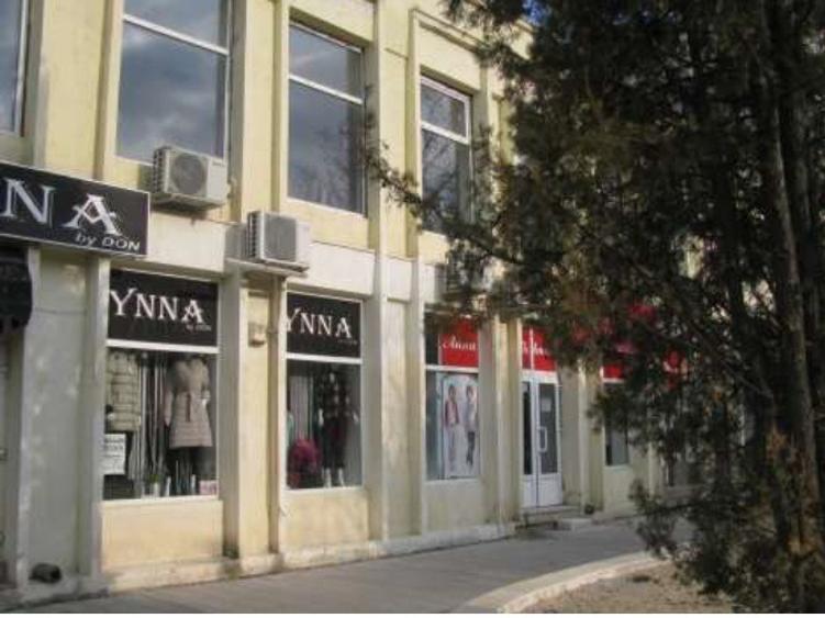 Spatiu comercial, situat la parter in bloc de locuinte cu regim de inăltime P+6E