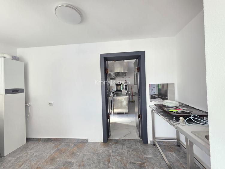 Spațiu comercial la parter de casa, teren 300mp, Râșnov - 9