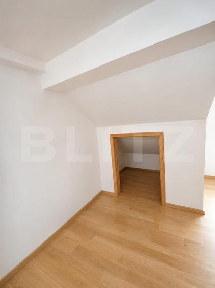 Apartament 3 camere, 77.8 mp, zona Calea Moldovei
