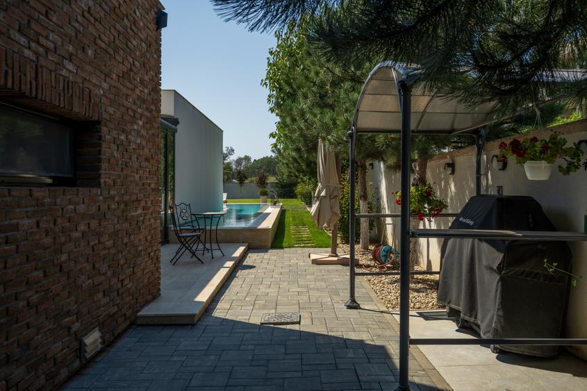 Proprietate Investitionala - Zona Amber Forest - 723 mp - 1700 mp Teren