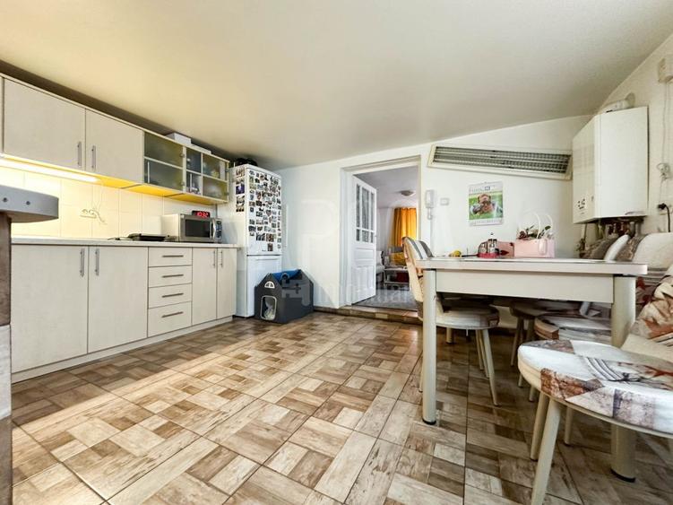 Casa 4 camere de vanzare in Dambul Rotund, Cluj Napoca