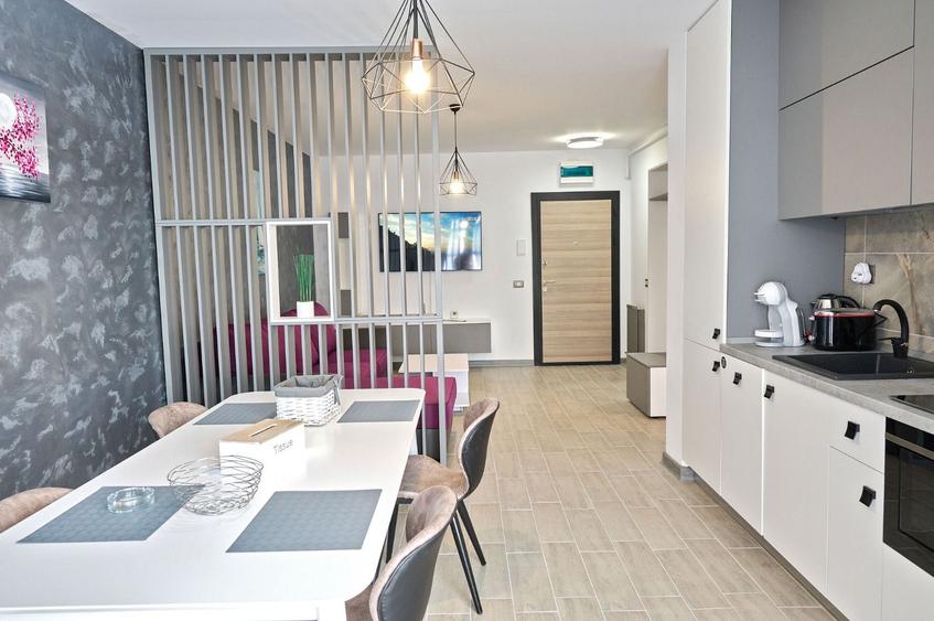 Vanzare 2 camere lux Alezzi
