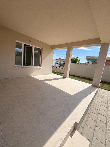Casă individuală modernă în zonă premium, D+P+E, 4 camere,476 mp teren