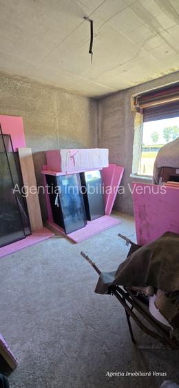 Casa de vanzare la Ipotesti! - 9