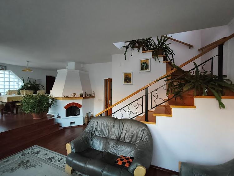 Vila D+P+E+M de vanzare in Busteni - Zamora