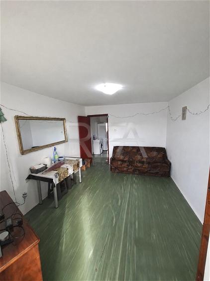 2 camere | Titan | Decomandat, anvelopat