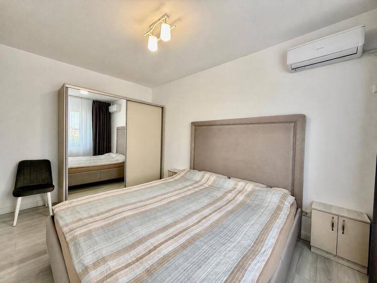 Apartament 4 Camere Decomandat Mobilat si Utilat