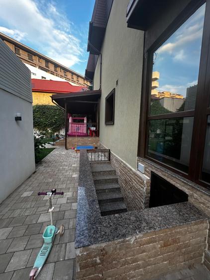 6 rooms villa for rent Baneasa - Herastrau