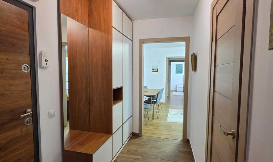 APARTAMENT 3 CAMERE BLV SOCOLA/PODU ROS