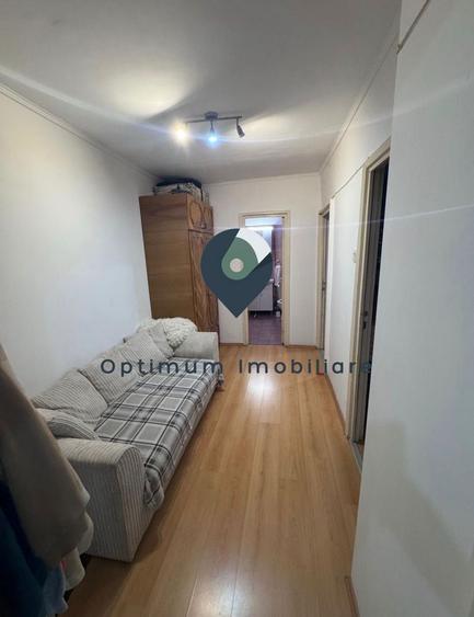 Apartament cu 3 camere, 2 bai in Manastur, zona Ion Mester !