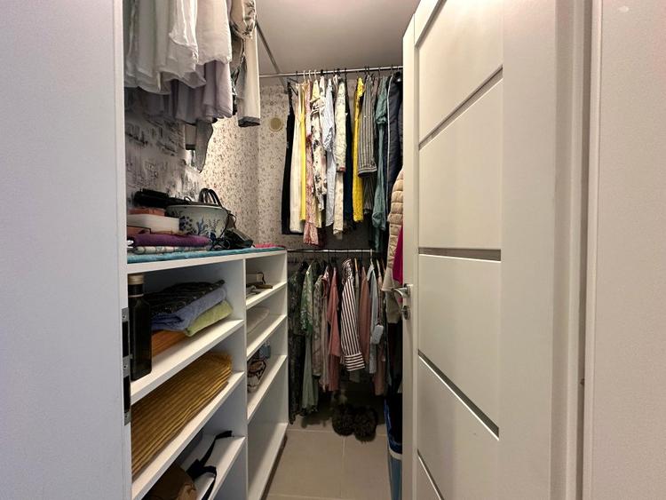 3 CAMERE CU GRADINA + 2 LOCURI PARCARE