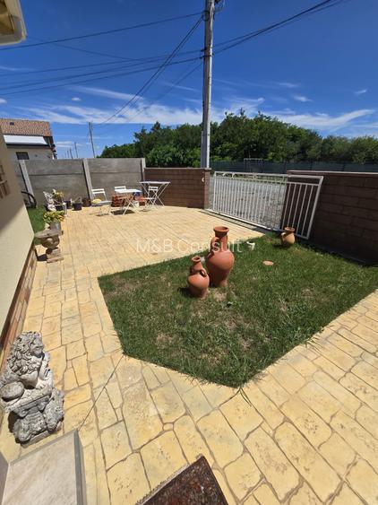 Duplex pe parter, mobilat și utilat complet, teren 300 mp – Bucovăț - 13