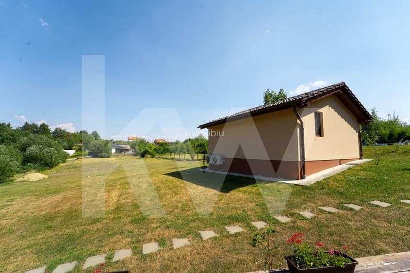 4 Casute de vacanta cu teren de 2000 mp liberi Cisnadioara - 10