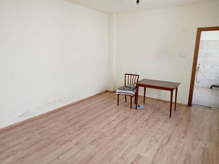 ABATOR CASA P+M 4 CAMERE GAZE TEREN 262 MP PRET 210.000 EURO