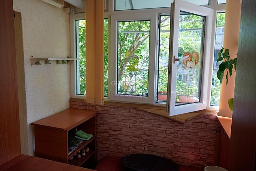 Inchiriere Apartament 3 Camere Crangasi - 11