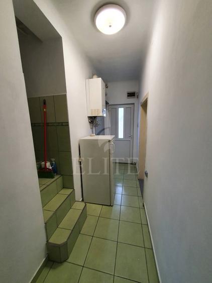 Apartament 3 camere în zona SEMICENTRALA CASA DE CULTURA A STUDENTILOR