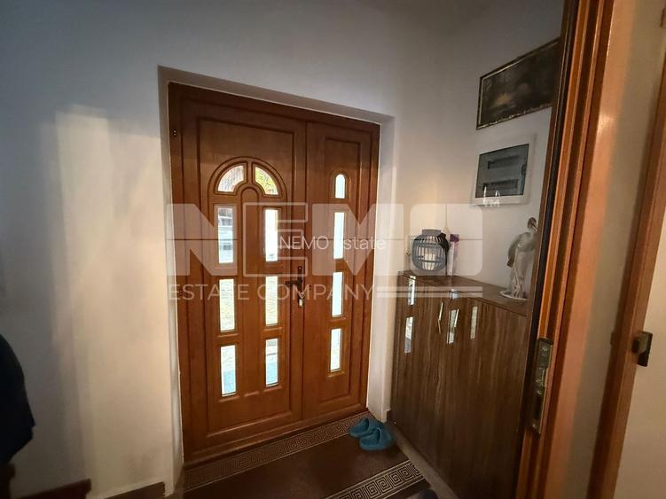 CASA IN MARGINEA | 300.000 EURO | GATA DE MUTARE | - 40