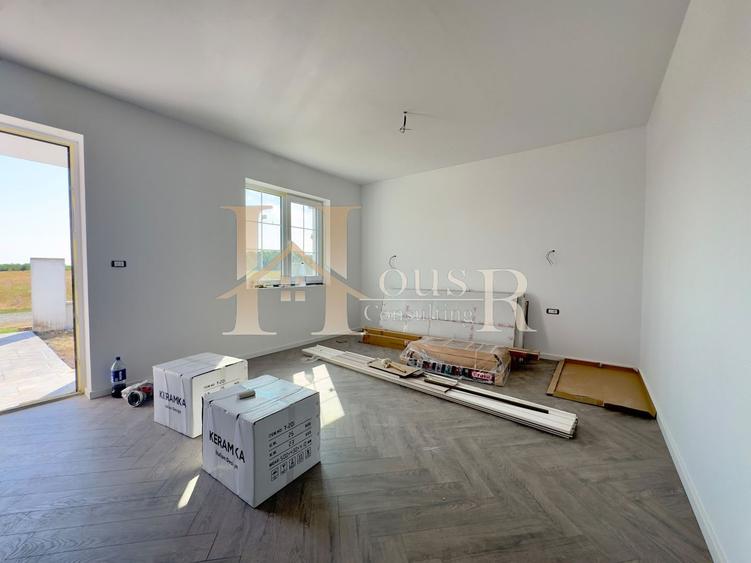 Duplex finalizat, luminos. Zona linistita !