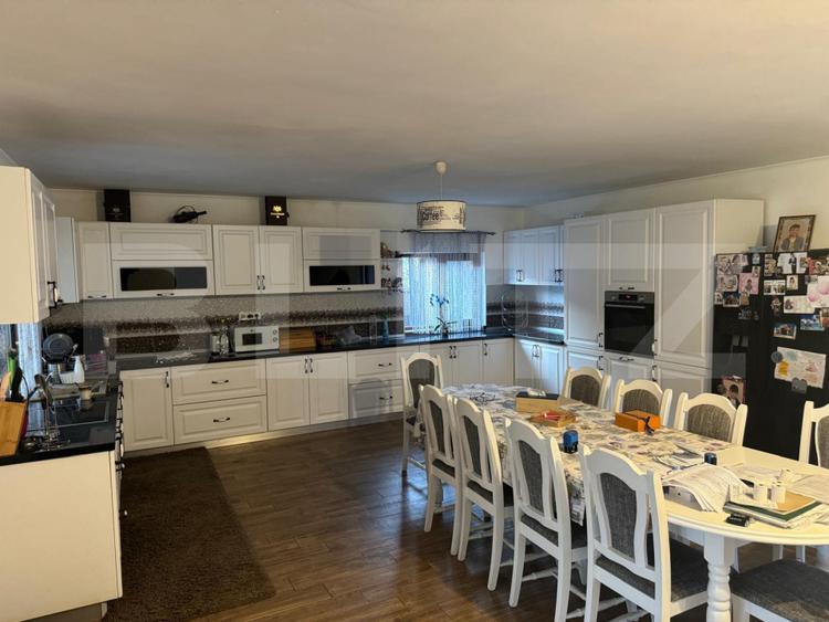 Casa 7 camere, 400 mp, 1200 mp Terem - Odoreu