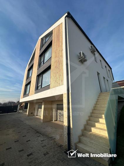Duplex 240 mp, D+P+E+M, zona linistita de case, panorama deosebita !