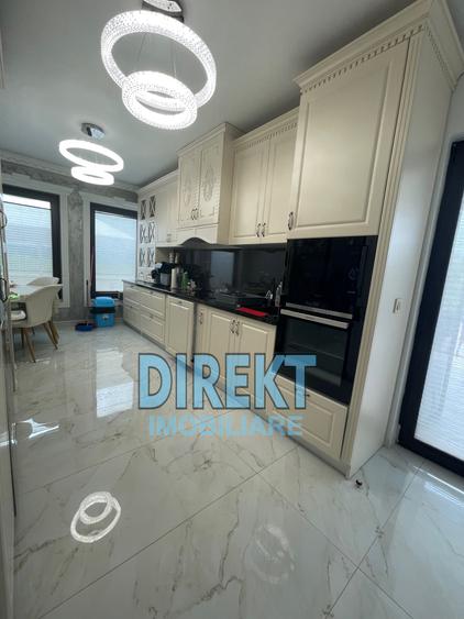 Casa de vanzare + teren, localitatea Dumitra