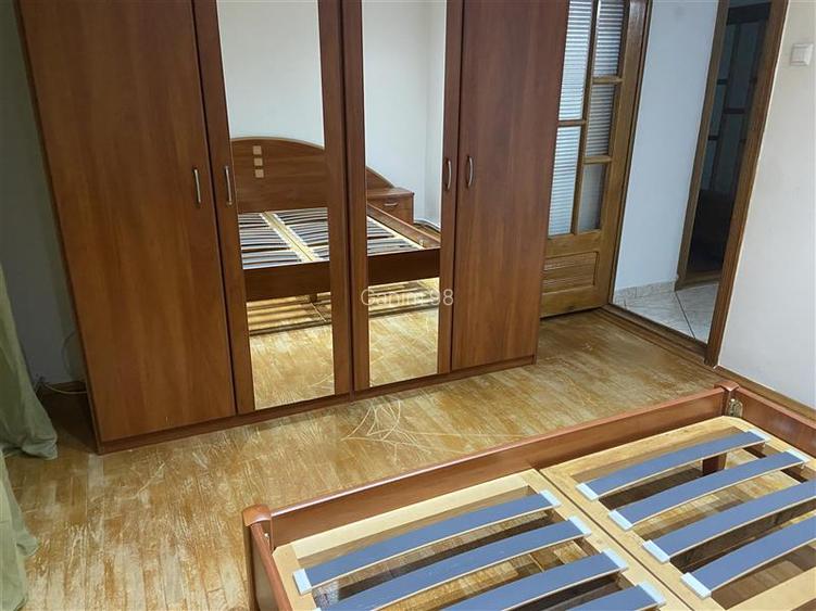 Apartament 2 camere ,zona ultracentrala (Unitatea de Pompieri), et 1 4 , decoman - 11