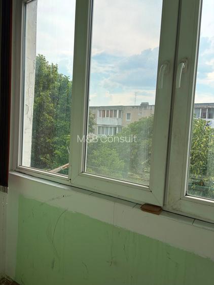 Apartament 3 camere | Piața Doina – Șagului | Etaj 3 | Centrală proprie | Boxă | - 4