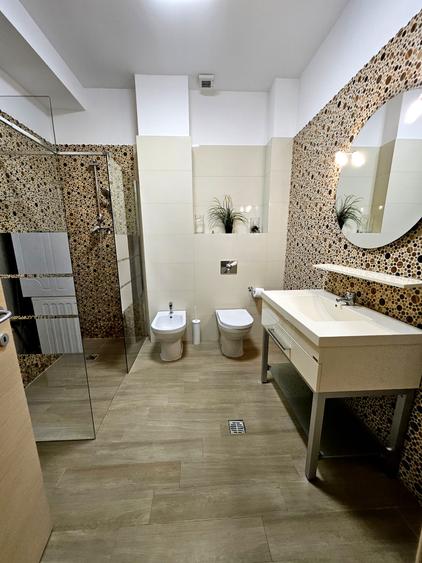 Apartament 4 camere