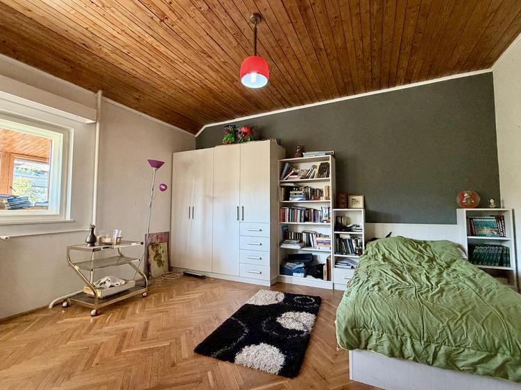 Casa în Andrei Muresanu, 280 mp utili, 430 mp, front 15 ml