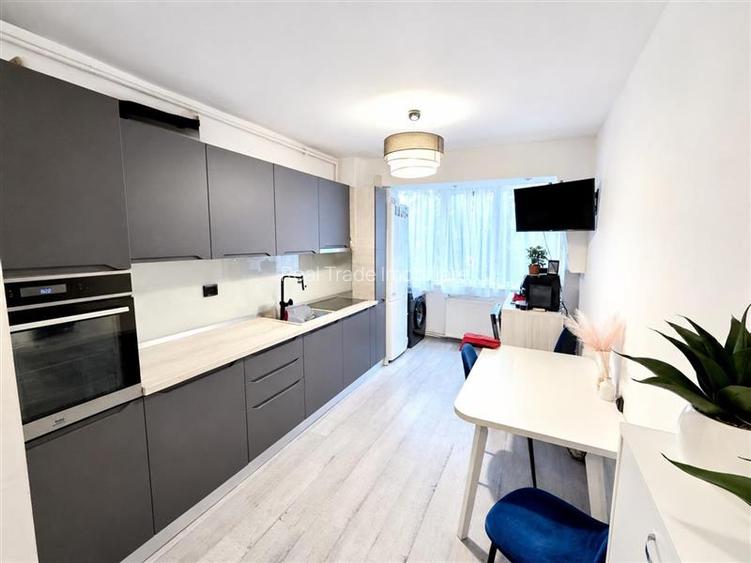Apartament 2 camere etajul 2 zona Grivitei - 2